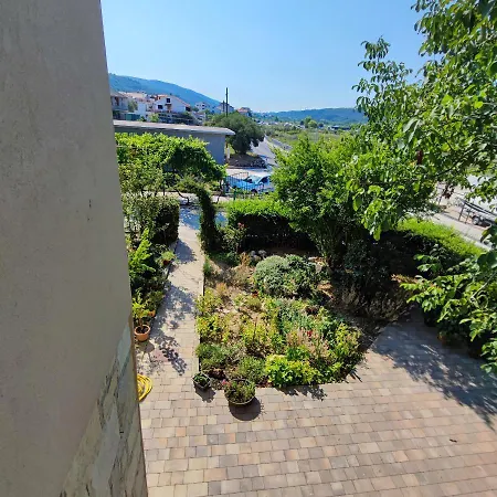 Appartement Olivera 2 *