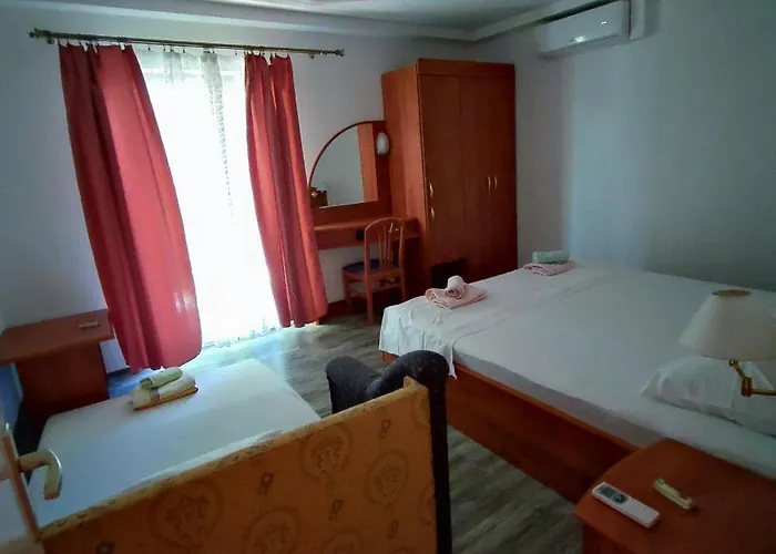 Olivera 2 Supetarska Draga